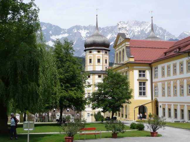 Stift Stams