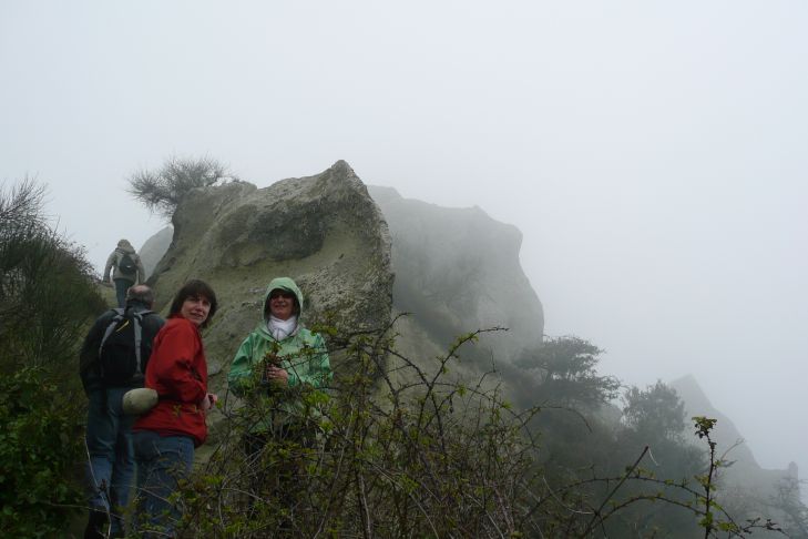 Epomeo Gipfel im Nebel