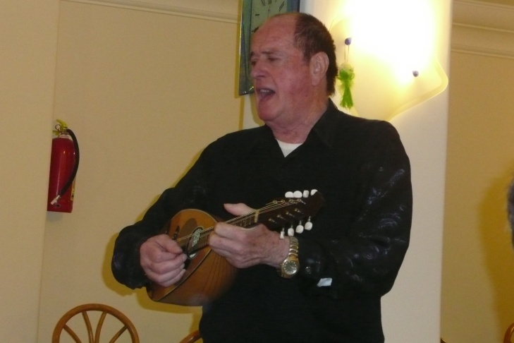 Mandoline