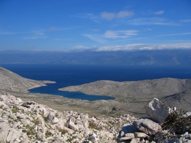Maria Luka - Blick zum Festland