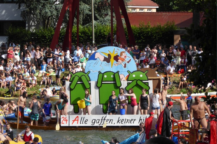 Alle gaffen, keiner hilft