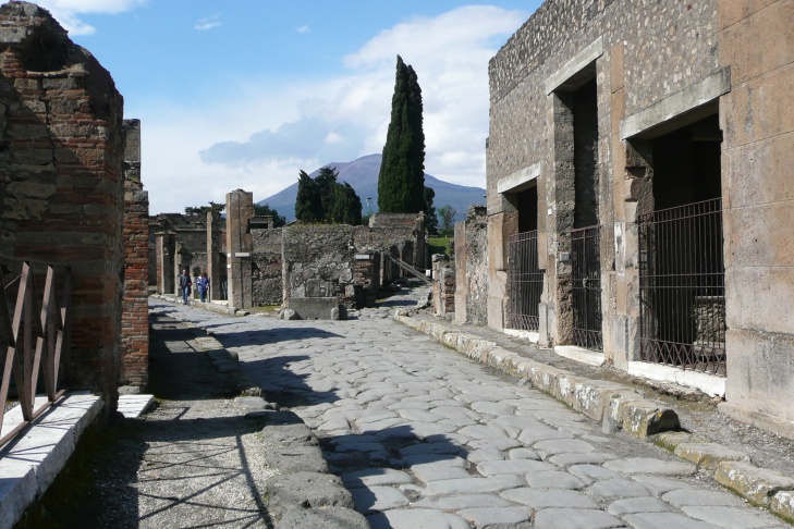 Gasse Vesuv